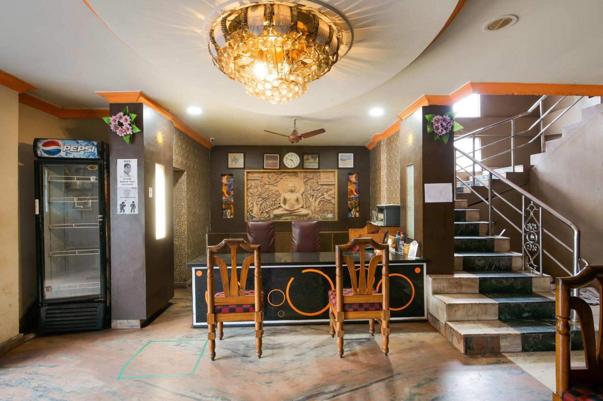 Spot On Hotel Manikanta Residency Visakhapatnam Eksteriør billede